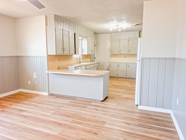 303 N Gary Lane, Denver City, TX 79323