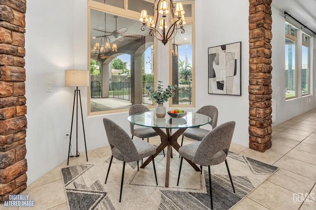 10703 Queensbury Drive, Bakersfield, CA 93312