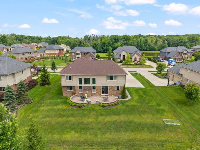 51847 Pierce Drive, Lyon Twp, MI 48167