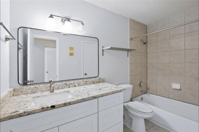 2750 Holly Hall Street 510, Houston, TX 77054