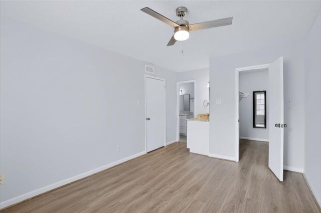 2750 Holly Hall Street 510, Houston, TX 77054