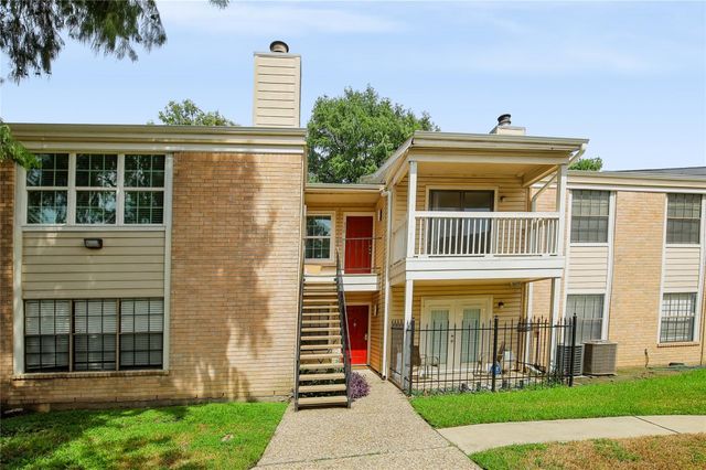 2750 Holly Hall Street 510, Houston, TX 77054
