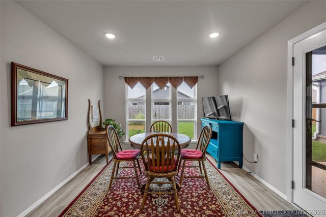 13008 E 124th Street North, Owasso, OK 74021