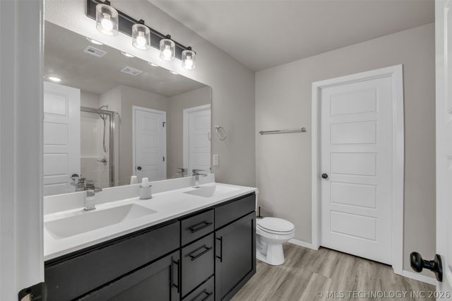 13008 E 124th Street North, Owasso, OK 74021