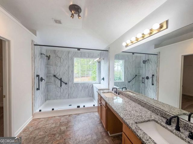 2662 Whispering Pines Drive, Grayson, GA 30017