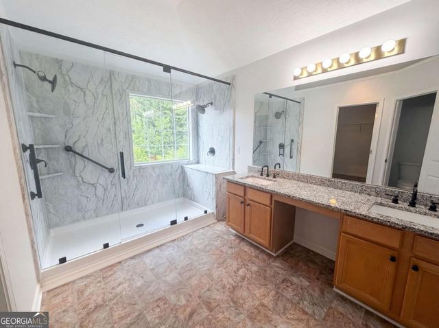 2662 Whispering Pines Drive, Grayson, GA 30017