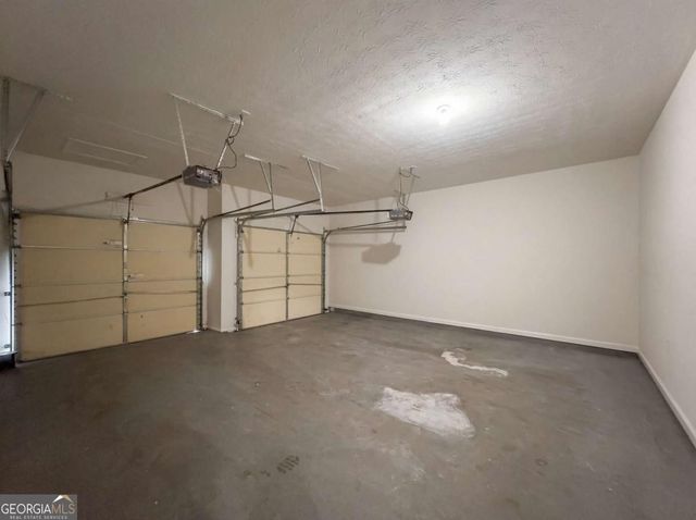 2662 Whispering Pines Drive, Grayson, GA 30017