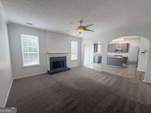 2662 Whispering Pines Drive, Grayson, GA 30017