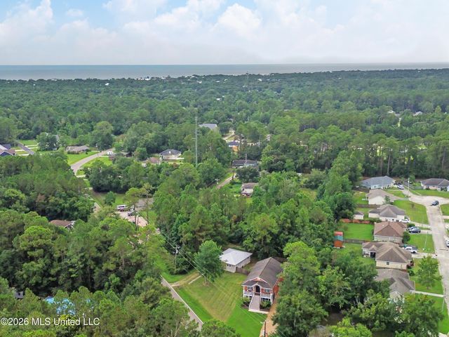 1009 Saint Joseph Street, Waveland, MS 39576