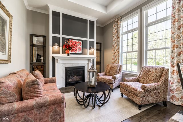 11134 Glen Avon Way, Zionsville, IN 46077