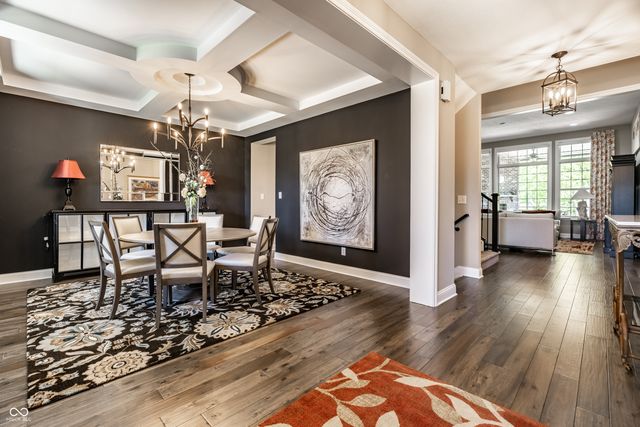 11134 Glen Avon Way, Zionsville, IN 46077