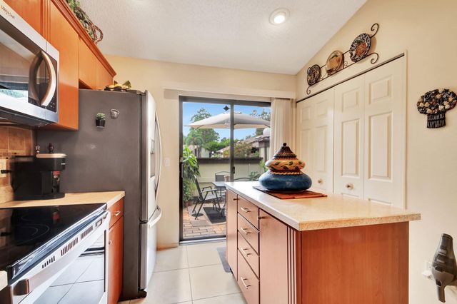 494 Iron Forge Court, Royal Palm Beach, FL 33411