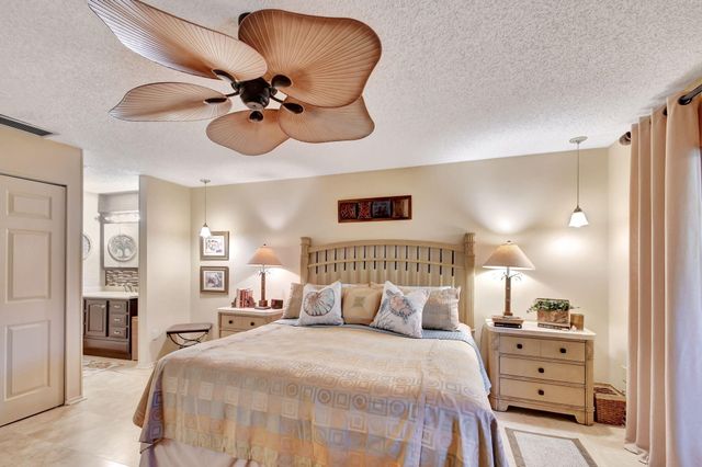 494 Iron Forge Court, Royal Palm Beach, FL 33411
