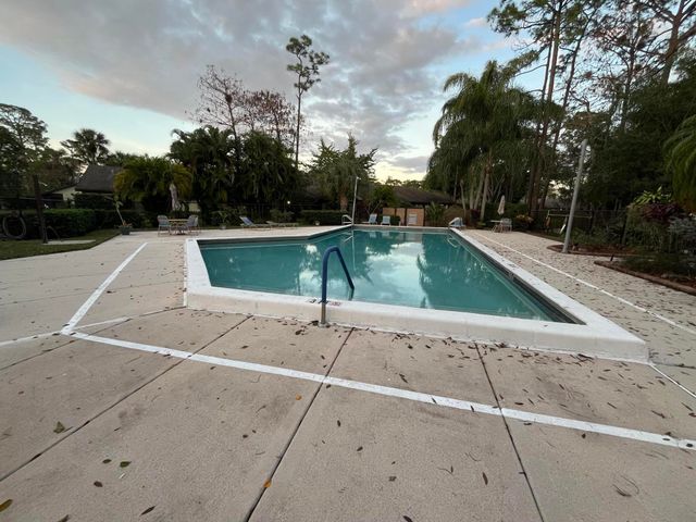 494 Iron Forge Court, Royal Palm Beach, FL 33411