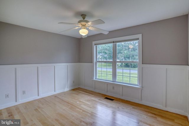 19 W SARATOGA RD, Milford, DE 19963