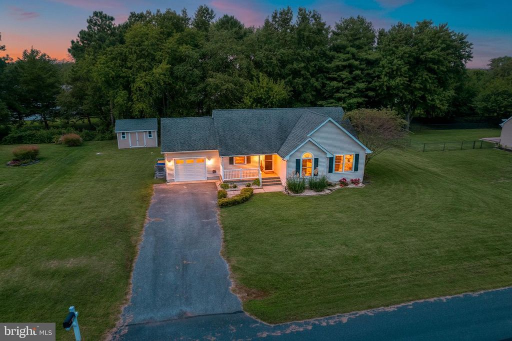 19 W SARATOGA RD, Milford, DE 19963
