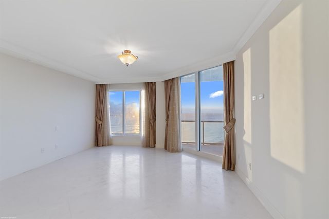 2700 N Ocean Drive 1803 A, Singer Island, FL 33404
