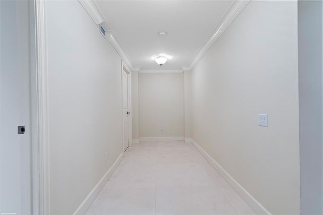 2700 N Ocean Drive 1803 A, Singer Island, FL 33404