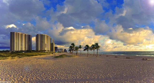 2700 N Ocean Drive 1803 A, Singer Island, FL 33404