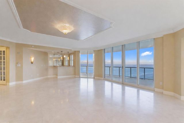 2700 N Ocean Drive 1803 A, Singer Island, FL 33404