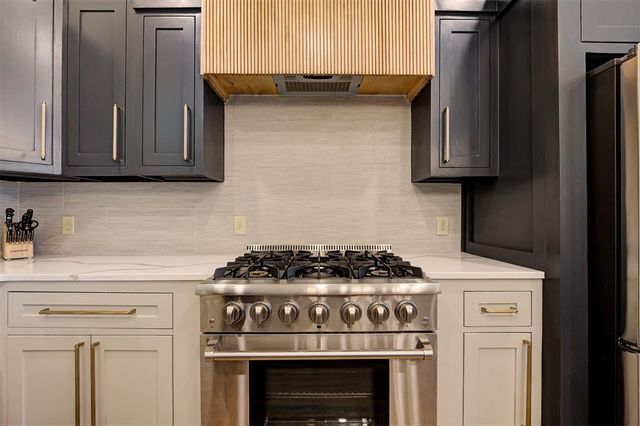 11805 Glenhurst Boulevard, Oklahoma City, OK 73162