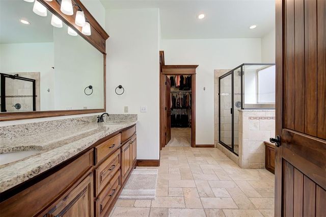 11805 Glenhurst Boulevard, Oklahoma City, OK 73162