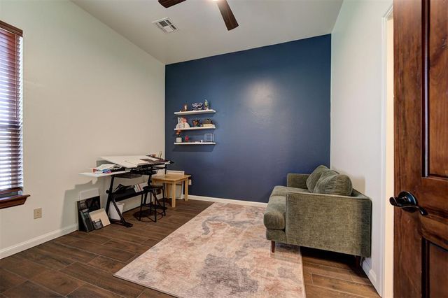 11805 Glenhurst Boulevard, Oklahoma City, OK 73162