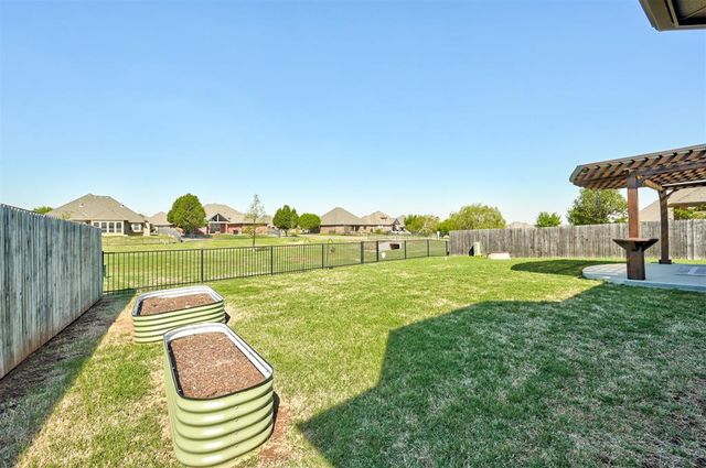 11805 Glenhurst Boulevard, Oklahoma City, OK 73162