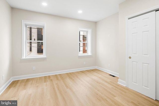 1542 S BAMBREY ST, Philadelphia, PA 19146