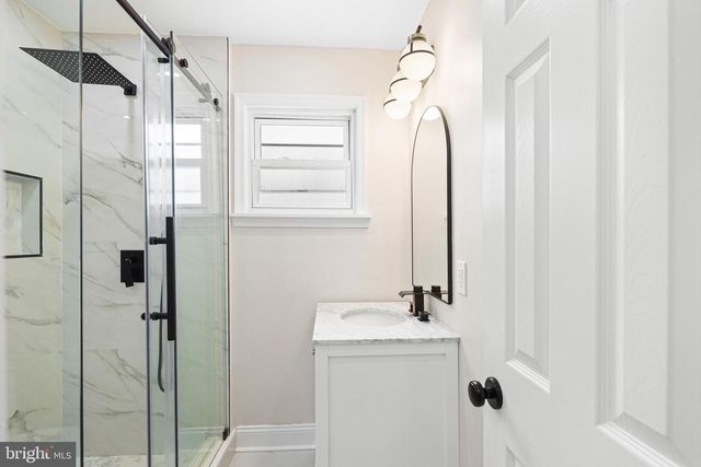 1542 S BAMBREY ST, Philadelphia, PA 19146