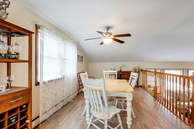 10 Brian Drive, East Islip, NY 11730