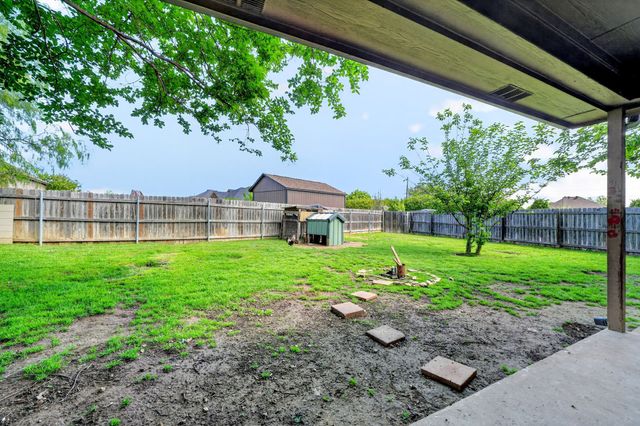 1608 Shelley Lane, Cleburne, TX 76033