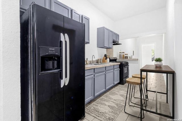 127 DIMMIT ST, San Antonio, TX 78223