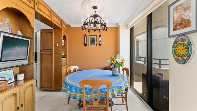 3560 S Ocean Boulevard 909, South Palm Beach, FL 33480