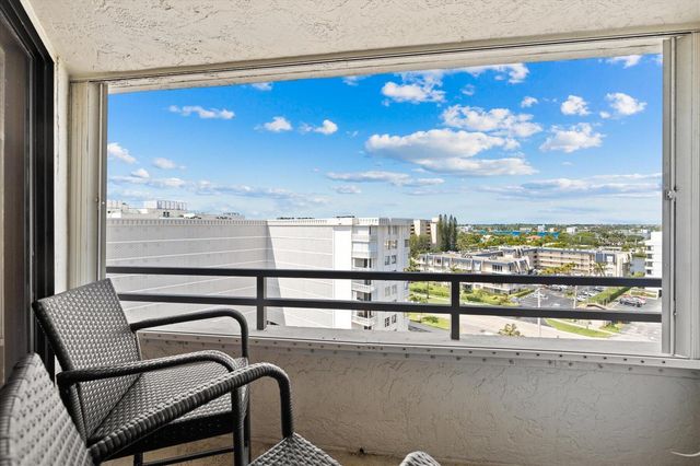 3560 S Ocean Boulevard 909, South Palm Beach, FL 33480