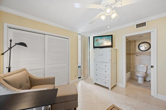 3560 S Ocean Boulevard 909, South Palm Beach, FL 33480
