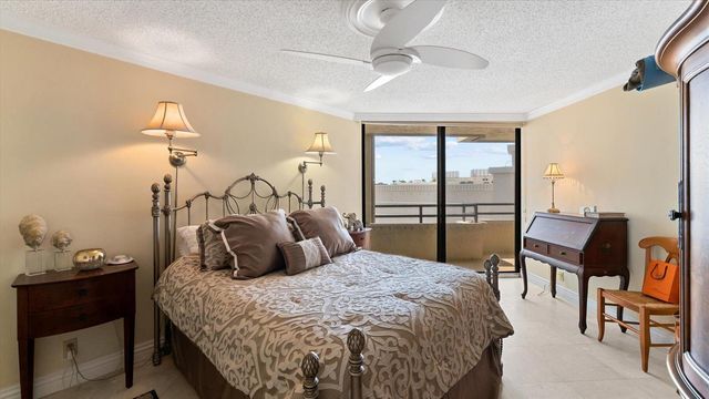 3560 S Ocean Boulevard 909, South Palm Beach, FL 33480