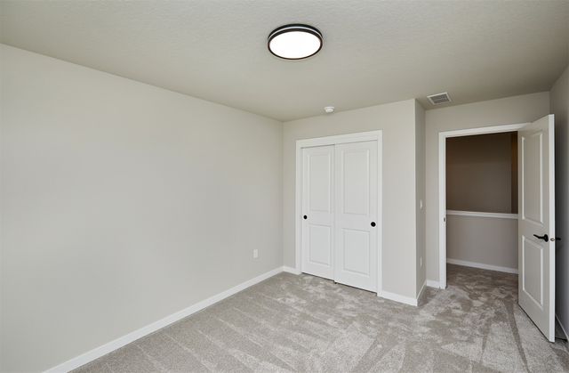 1216 Featherstone Avenue NE, Bondurant, IA 50035