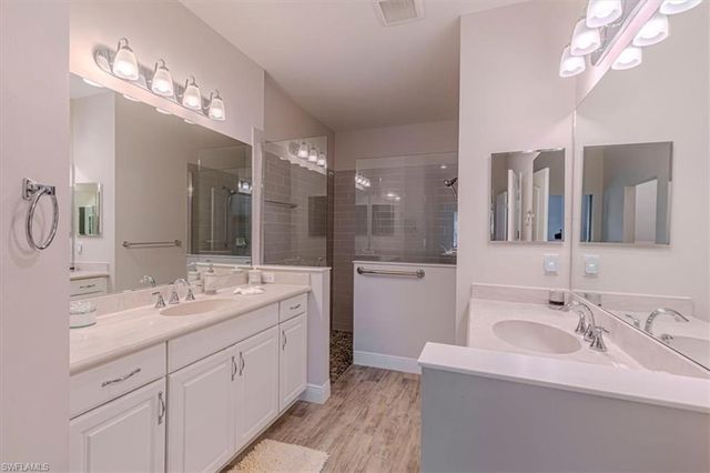 2321 Ariane DR, Naples, FL 34112