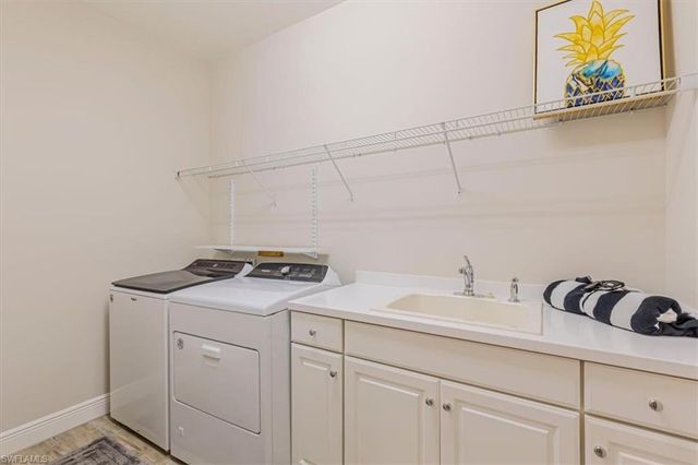 2321 Ariane DR, Naples, FL 34112
