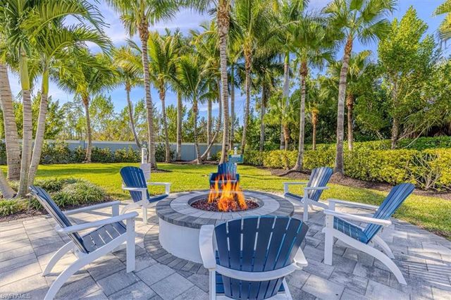 2321 Ariane DR, Naples, FL 34112