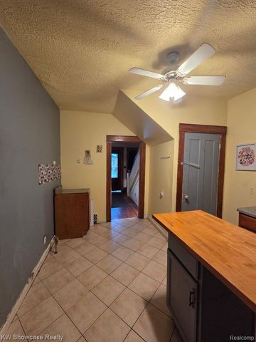 917 Burlingame Street, Detroit, MI 48202