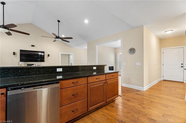 3655 Stimpson Drive, Pfafftown, NC 27040