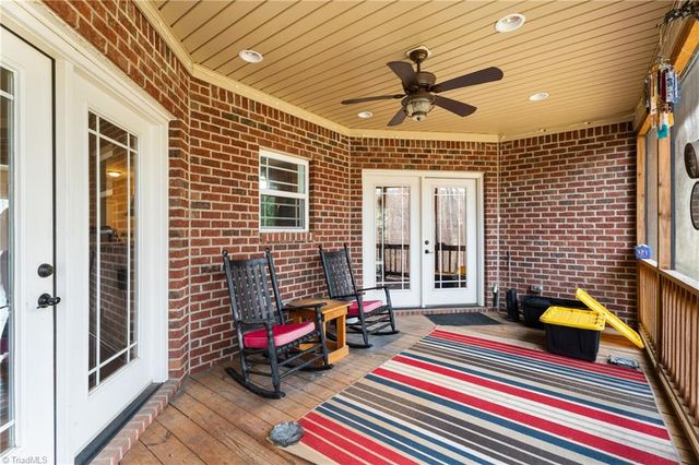 3655 Stimpson Drive, Pfafftown, NC 27040