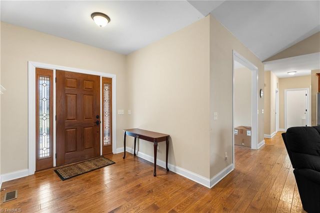 3655 Stimpson Drive, Pfafftown, NC 27040