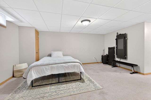 1171 Deansway Drive, Pataskala, OH 43062