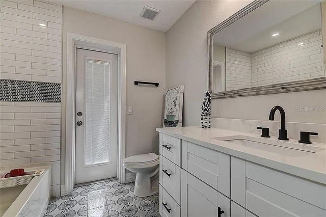 4723 THOMAS HOBY PLACE, Sarasota, FL 34241