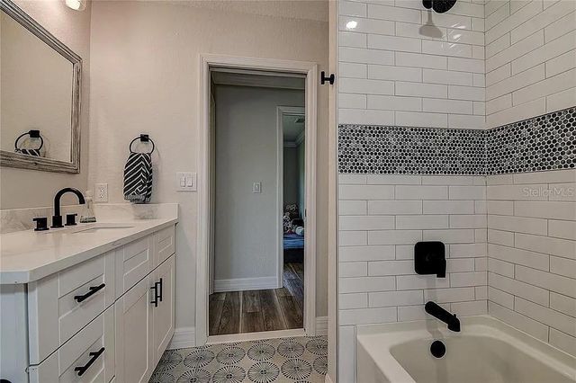 4723 THOMAS HOBY PLACE, Sarasota, FL 34241
