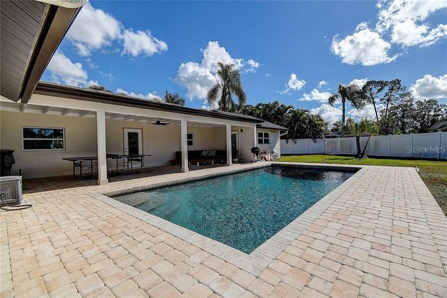 4723 THOMAS HOBY PLACE, Sarasota, FL 34241