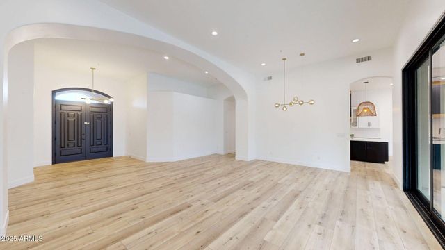 9167 E TARANTINI Lane, Scottsdale, AZ 85260